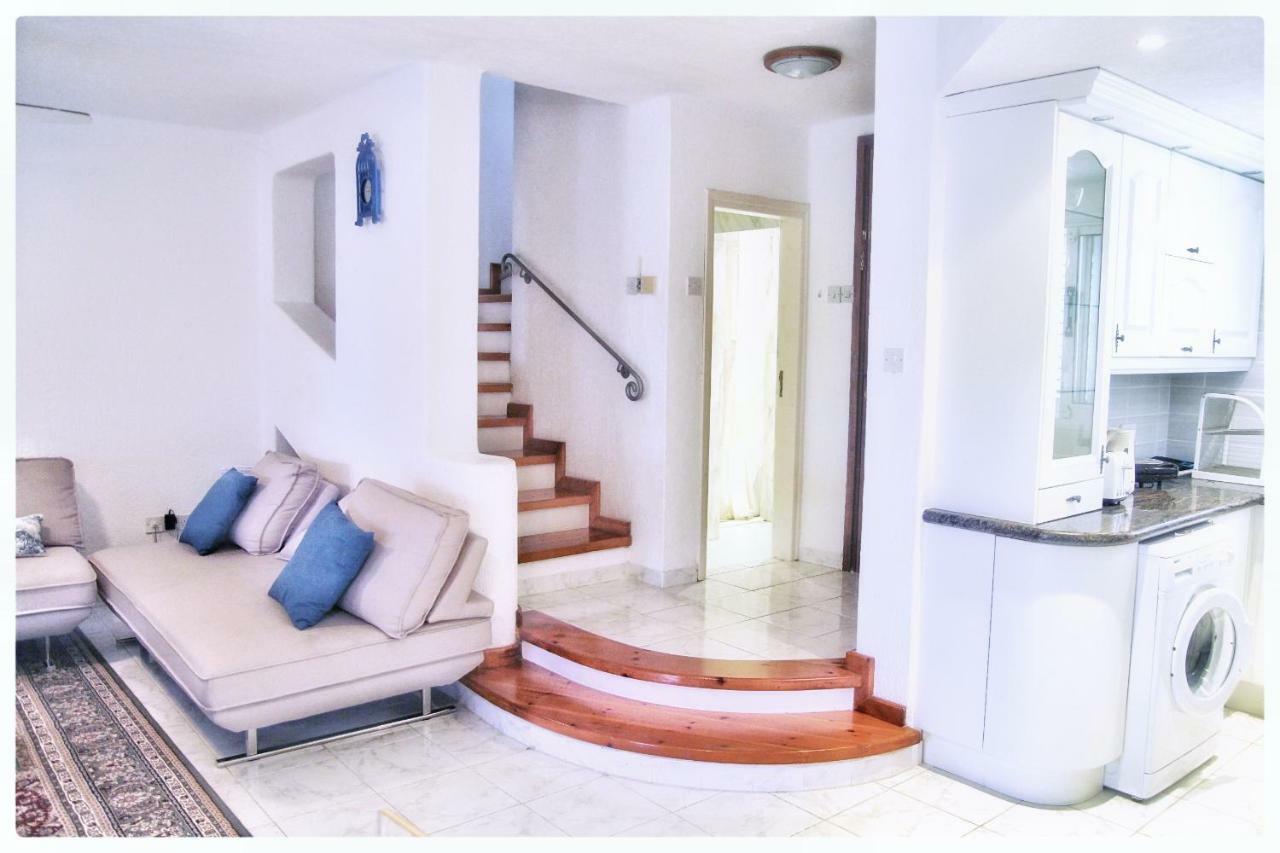 Sea Front Villa Vera Klorakas Dış mekan fotoğraf