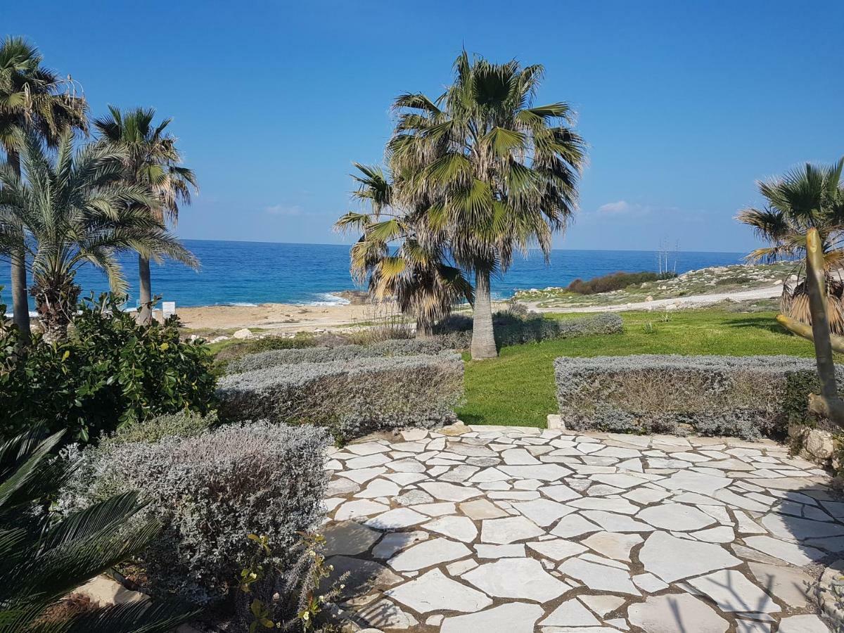 Sea Front Villa Vera Klorakas Dış mekan fotoğraf