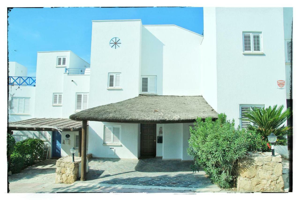 Sea Front Villa Vera Klorakas Dış mekan fotoğraf