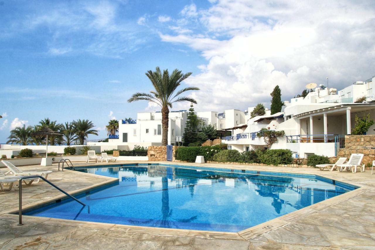 Sea Front Villa Vera Klorakas Dış mekan fotoğraf