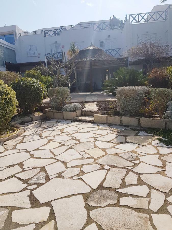 Sea Front Villa Vera Klorakas Dış mekan fotoğraf